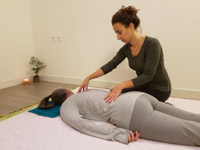 04 Photo shiatsu 2 768x576