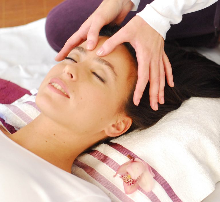 image brochure 768x706