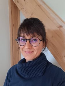 photo1 light 225x300